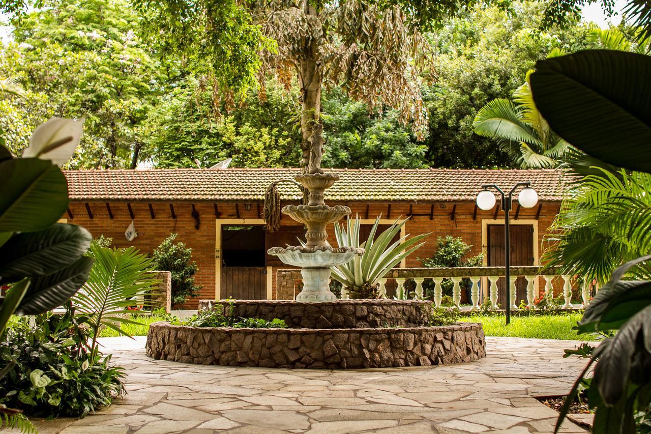 Hotel E Pousada Recanto Do Rio Pardo São José do Rio Pardo Extérieur photo